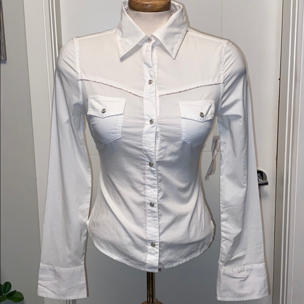 Guess Button Up Top With Floral Detail NWT
